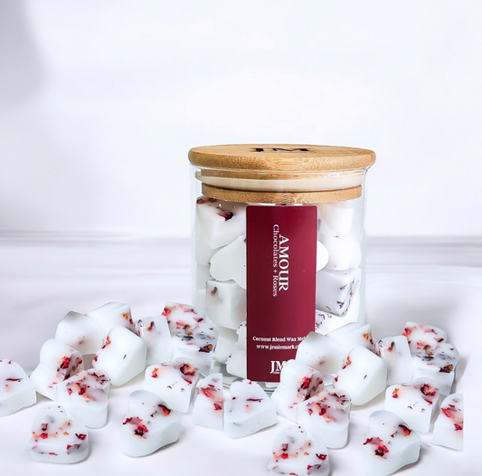 Heart-Shaped Wax Melts with Dried Red Roses – 6.7 oz Coconut Wax Blend