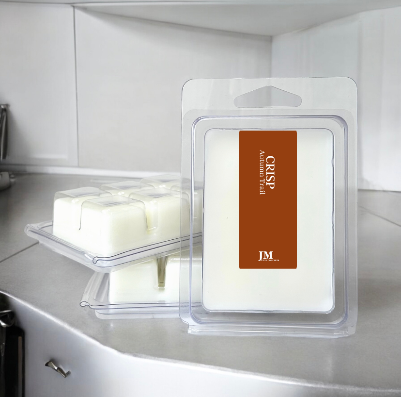 6 Pack of autumn trail-scented wax melts, featuring a rich, earthy aroma with notes of cedarwood, amber, and crisp autumn leaves. Perfect for creating a cozy, seasonal atmosphere in any space.